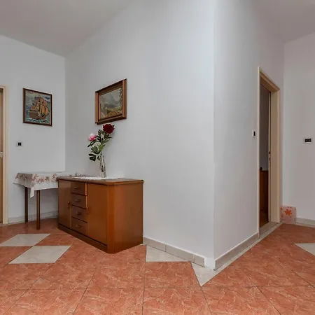 Lägenhet Big Balcony Bugenvilija *