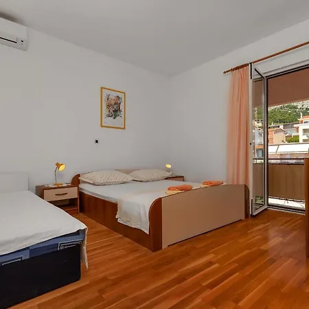 Big Balcony Bugenvilija Lägenhet *