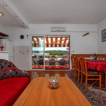 Big Balcony Bugenvilija Appartement Makarska