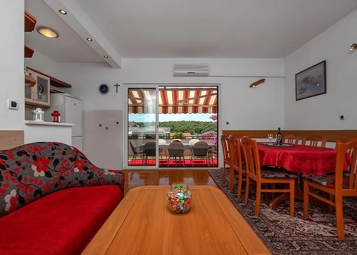 Big Balcony Bugenvilija Appartement Makarska